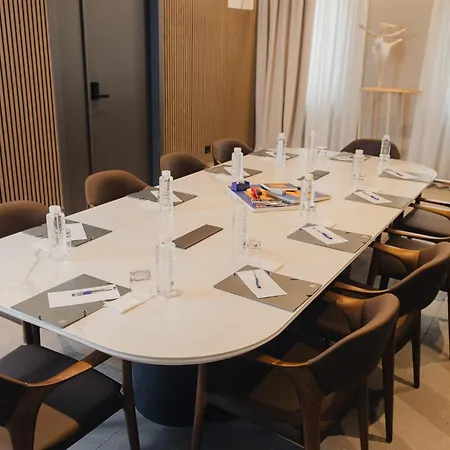 Flaneur Hotel 4*