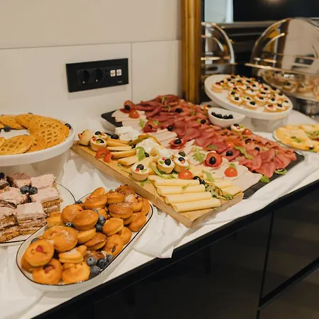 Flaneur 4* Belgrade