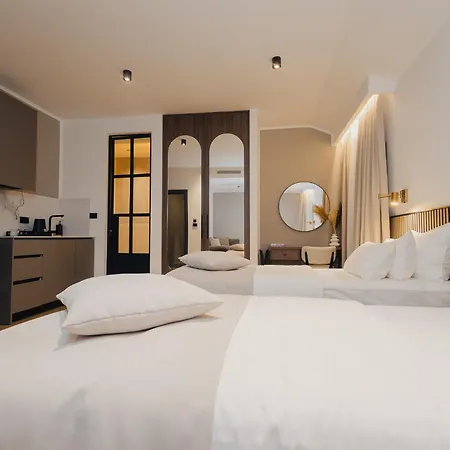 Flaneur Hotel 4*
